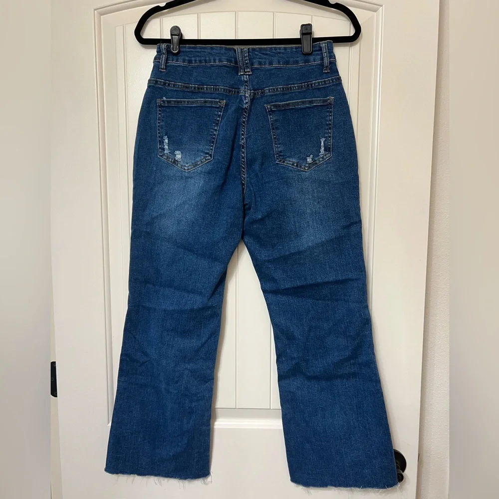 Kunmi high rise, wide leg cropped raw edge hem, distressed jeans, size 8